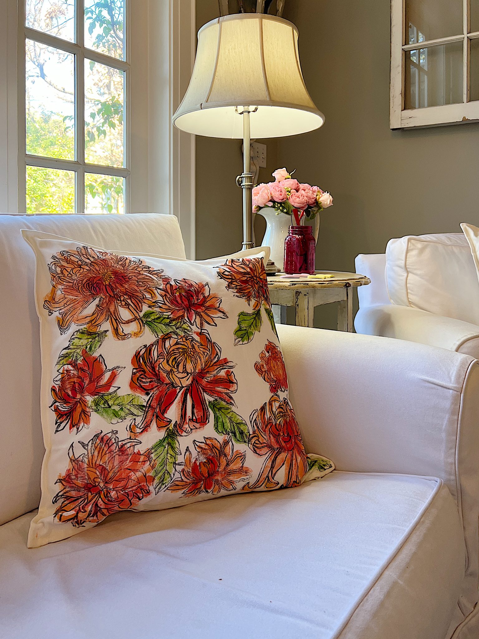How to Make a Flower Pillow DIY