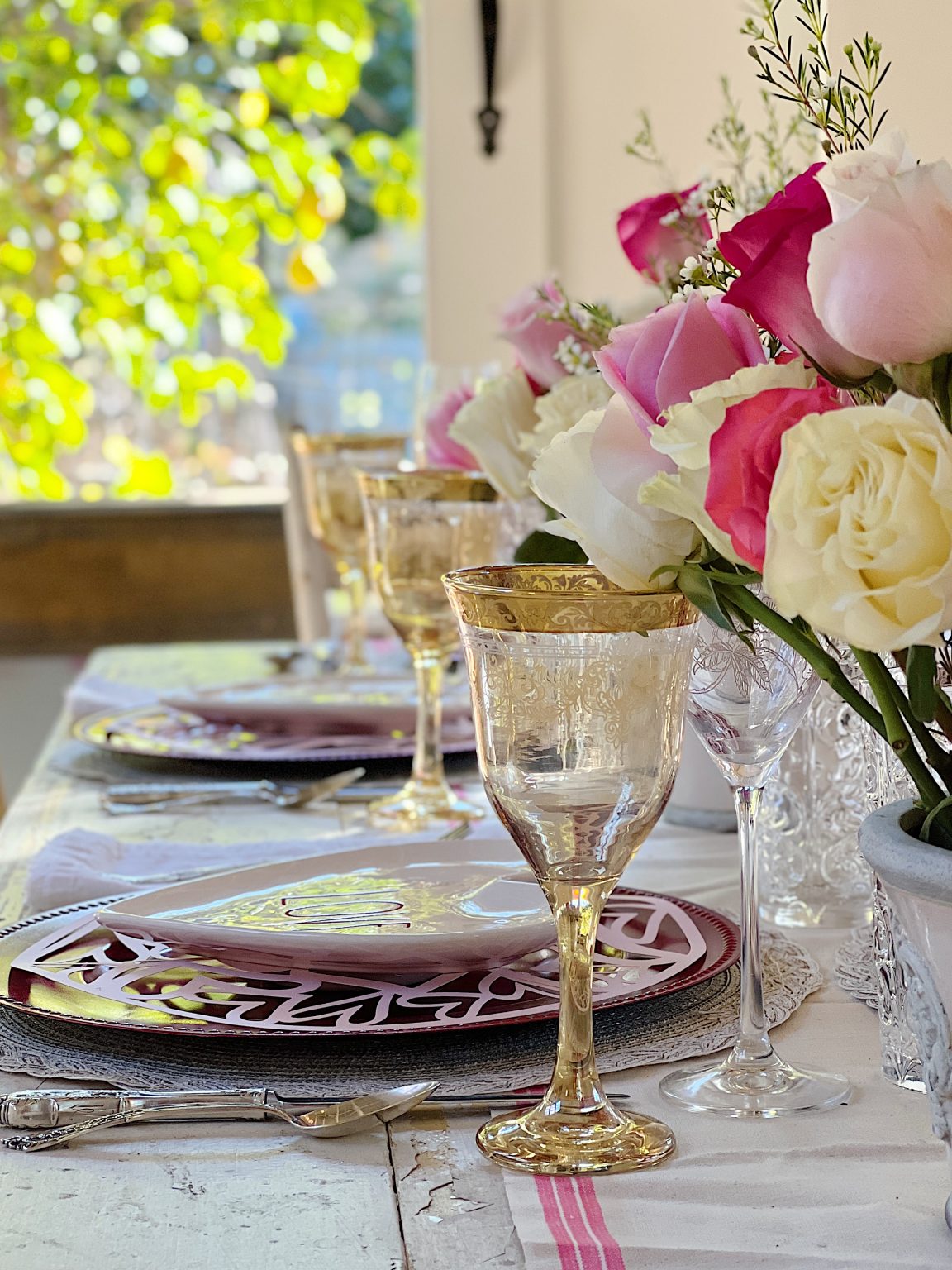 Valentine Table Decorations In The Carriage House - My 100 Year Old Home