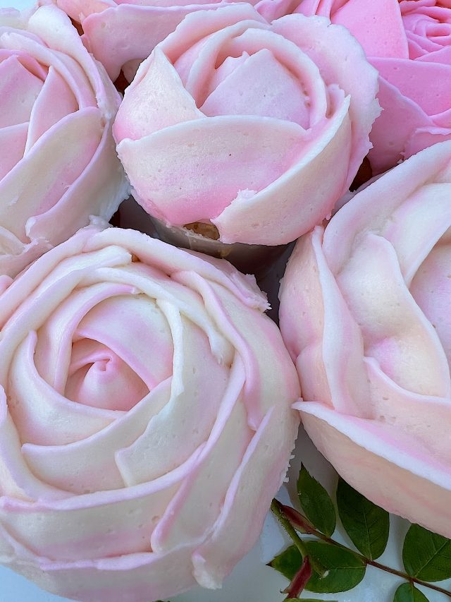 How to Make Flower Cupcakes MY 100 YEAR OLD HOME