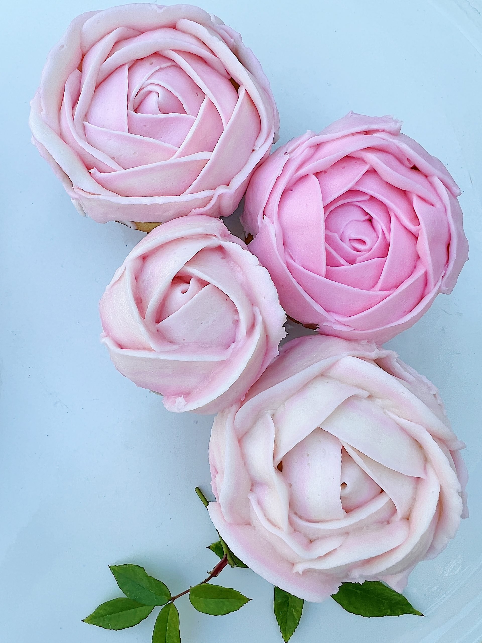 How to Make Flower Cupcakes 12