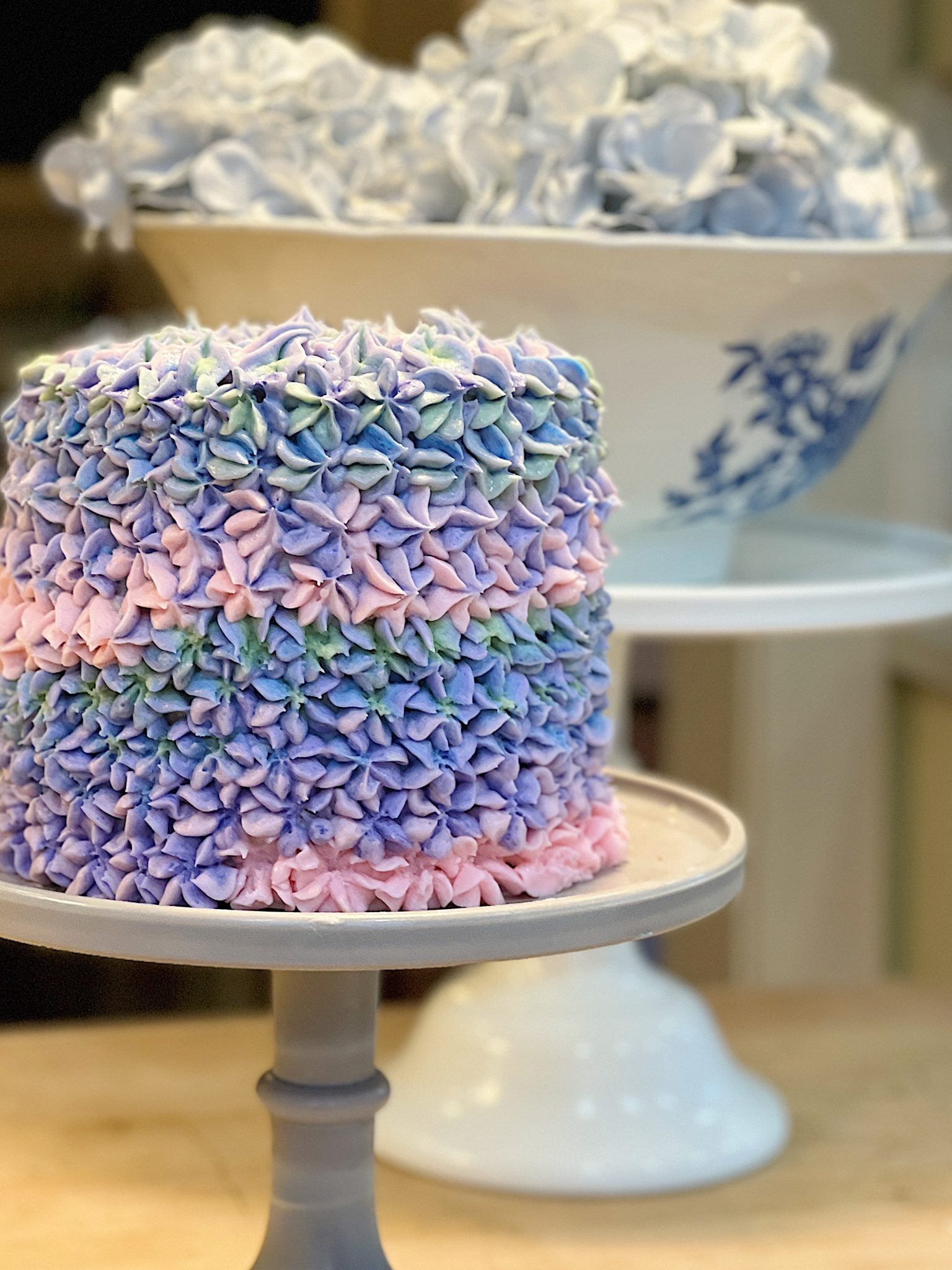 How to Make a Hydrangea Flower Cake