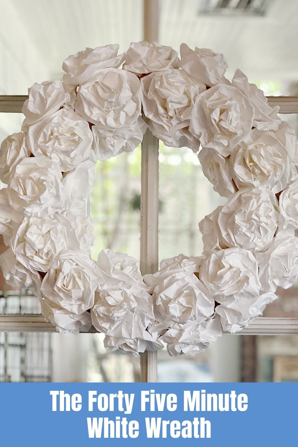 You all loved the five-minute wreath I made last month so I decided to make another one. This time I am making a Forty-Five Minute White Wreath with paper lunch bags!