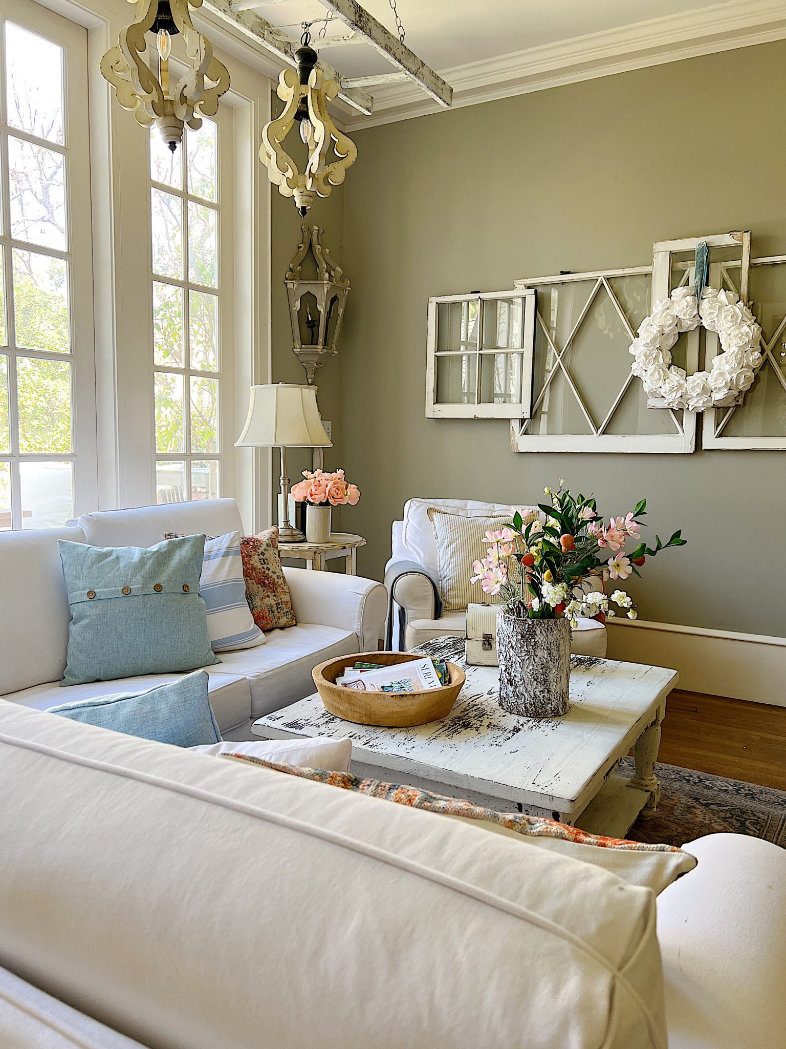 Family Room Spring Decor