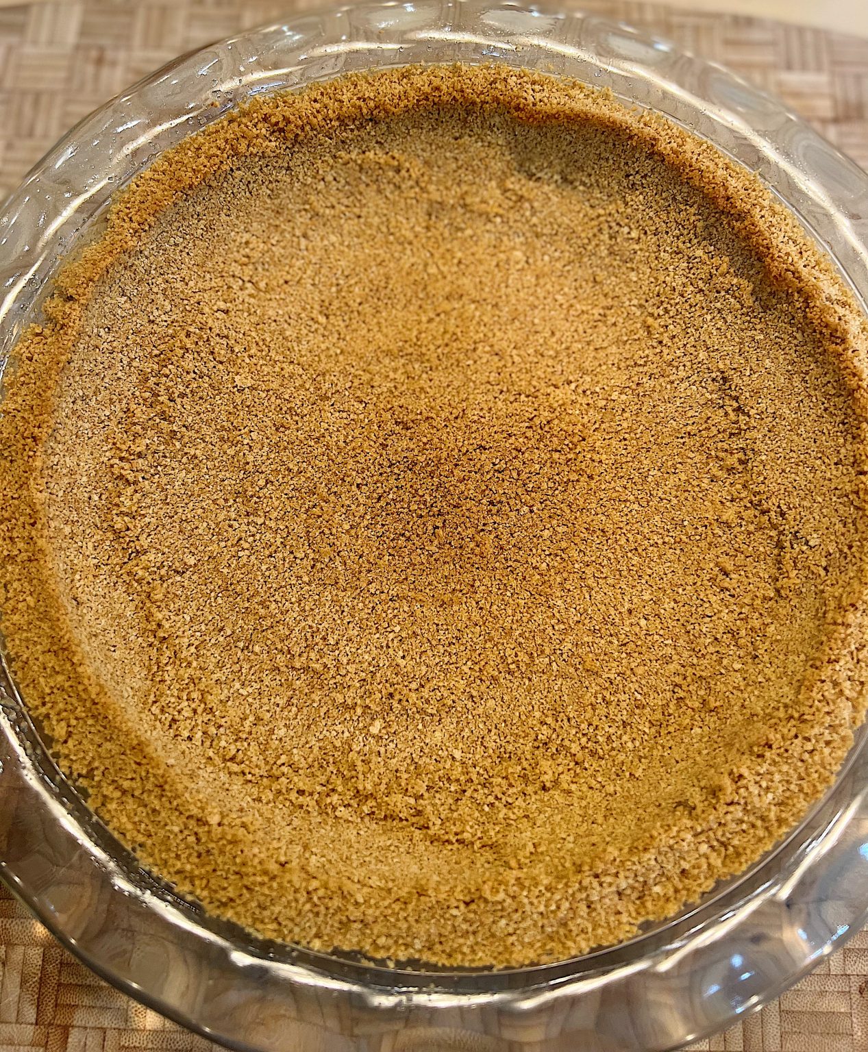 Making a Crust of a Meyer Lemon Cream Pie