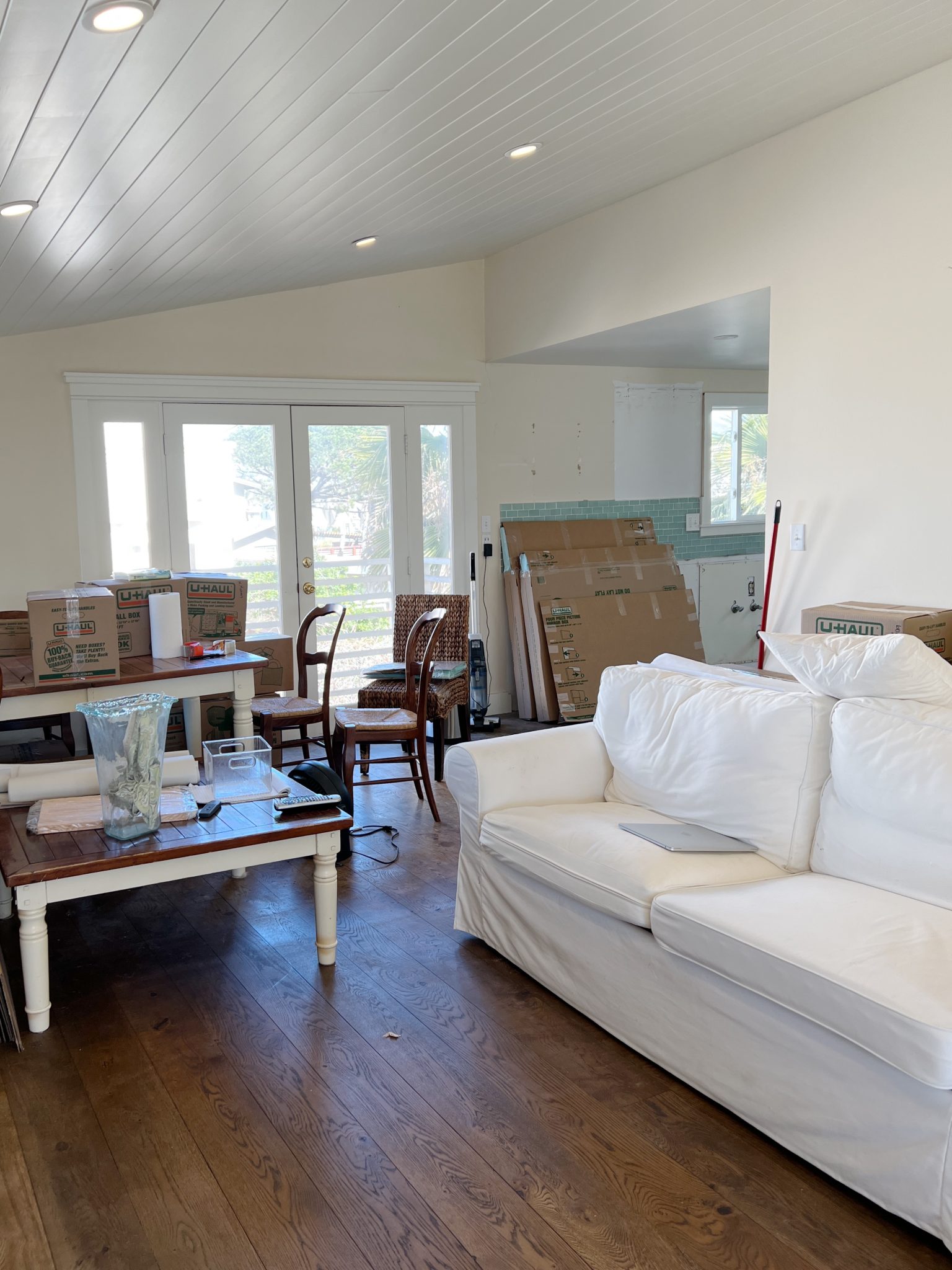 Modern Beach House Farmhouse Style