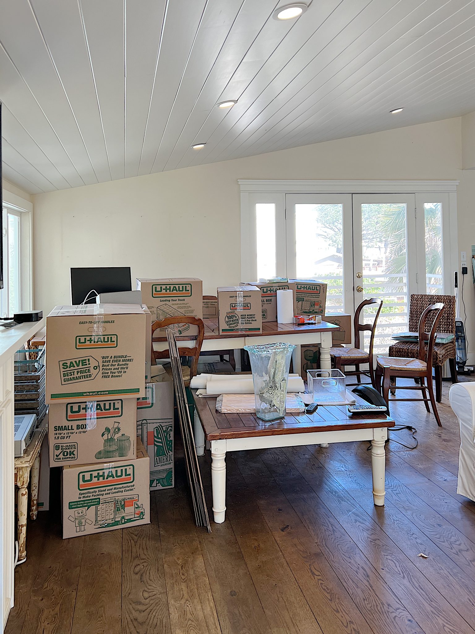 Modern Beach House Farmhouse Style.