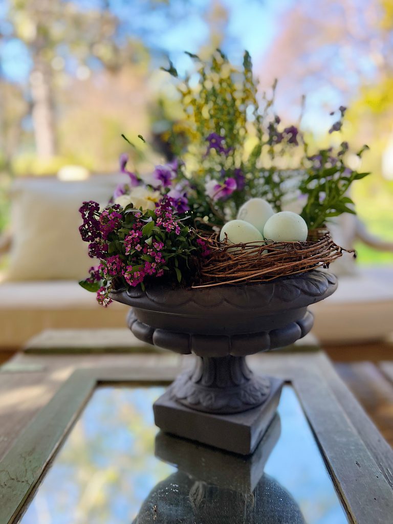 Outdoor Easter Decorations Planter