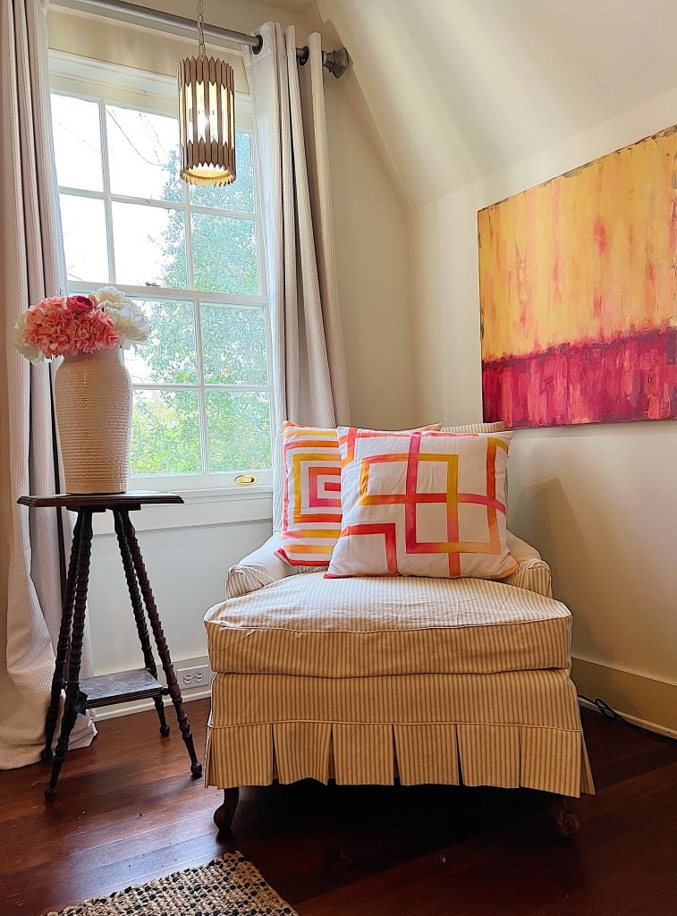 Square Pillow Covers DIY in the Bedroom