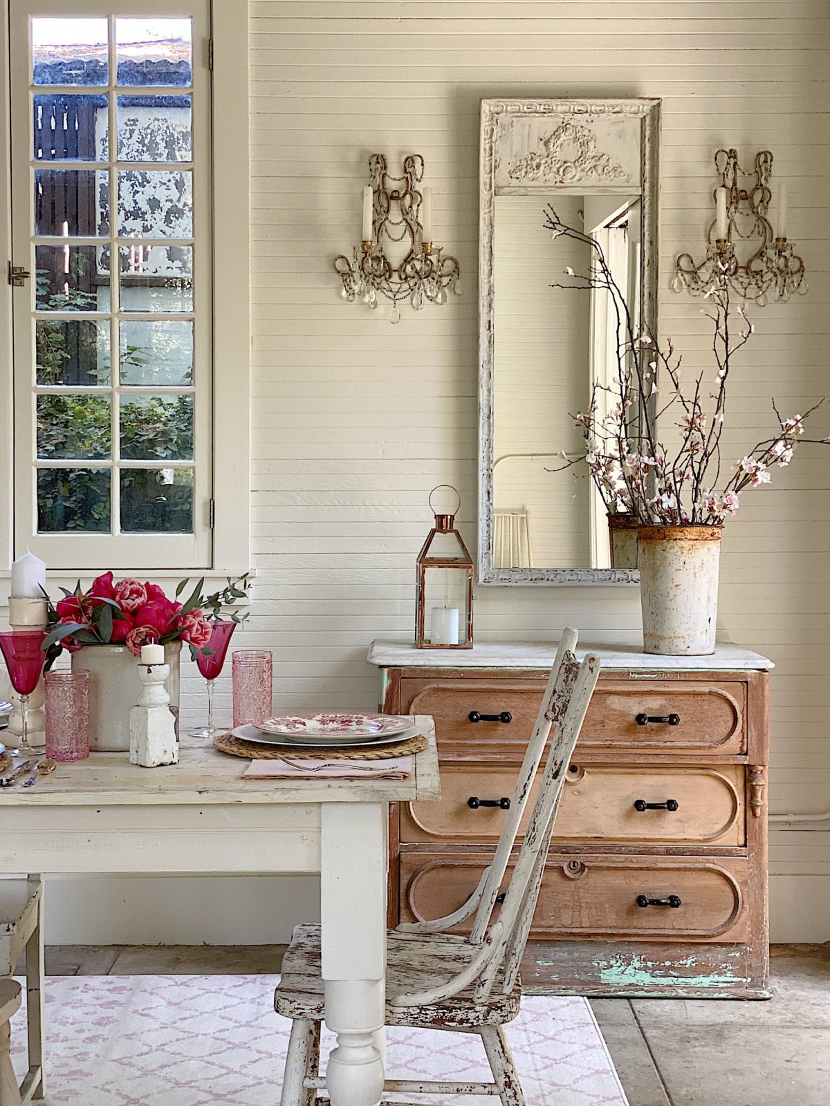 When are Peonies in Season?