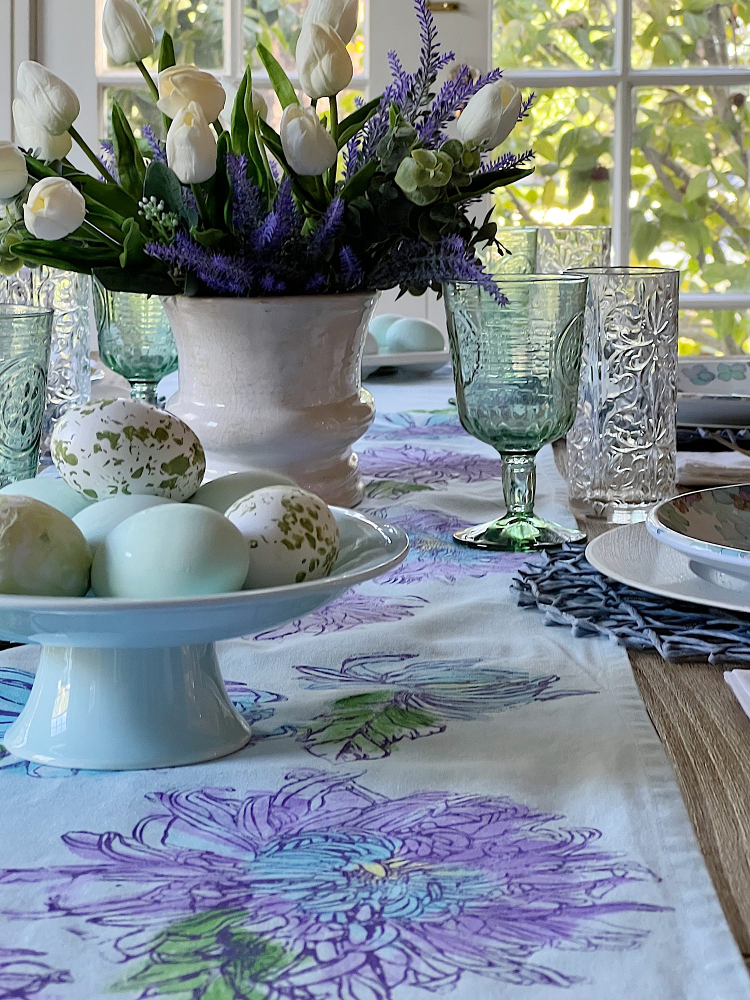 Easter Table Runner Easy DIY.