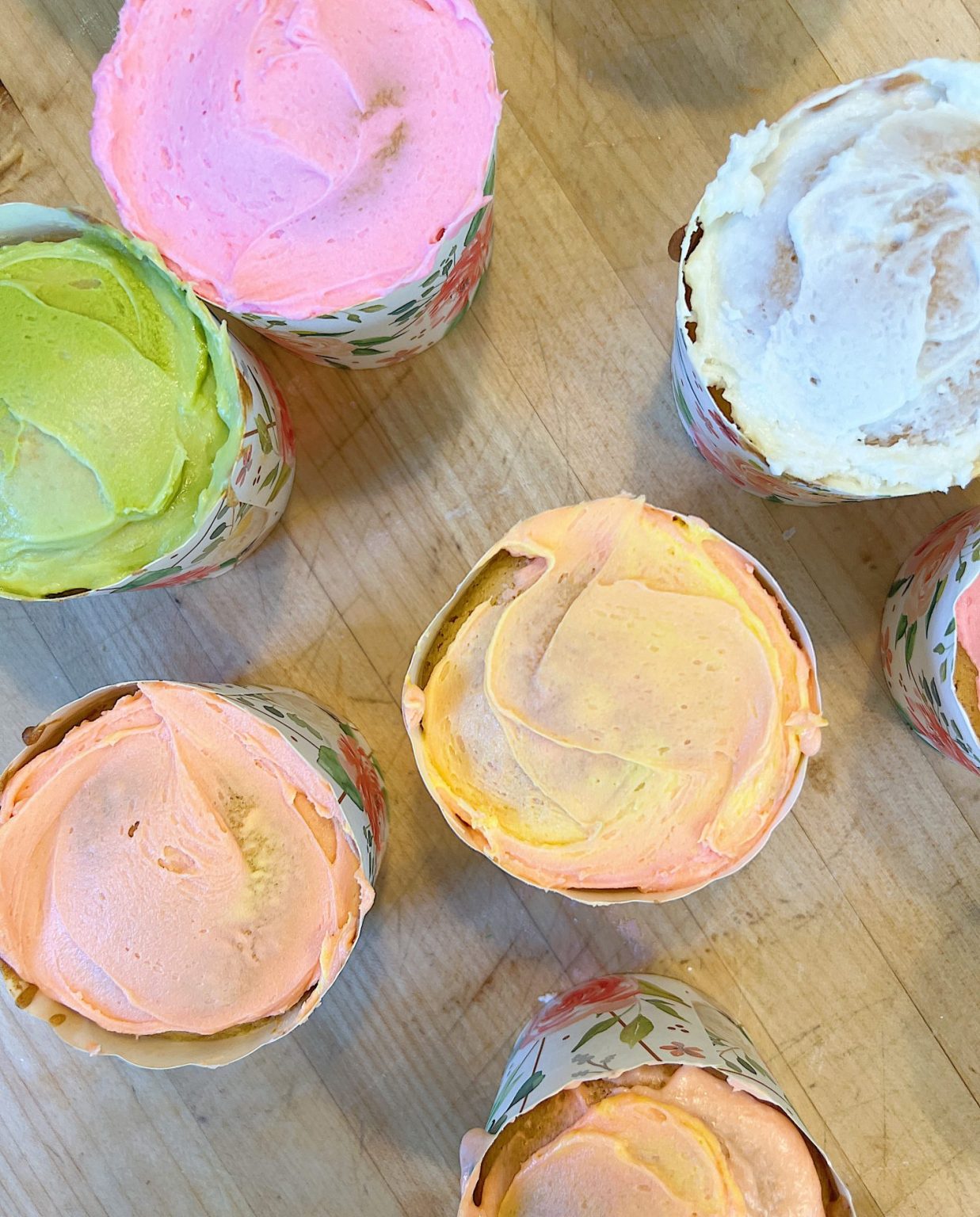 How to Make a Cupcake Bouquet