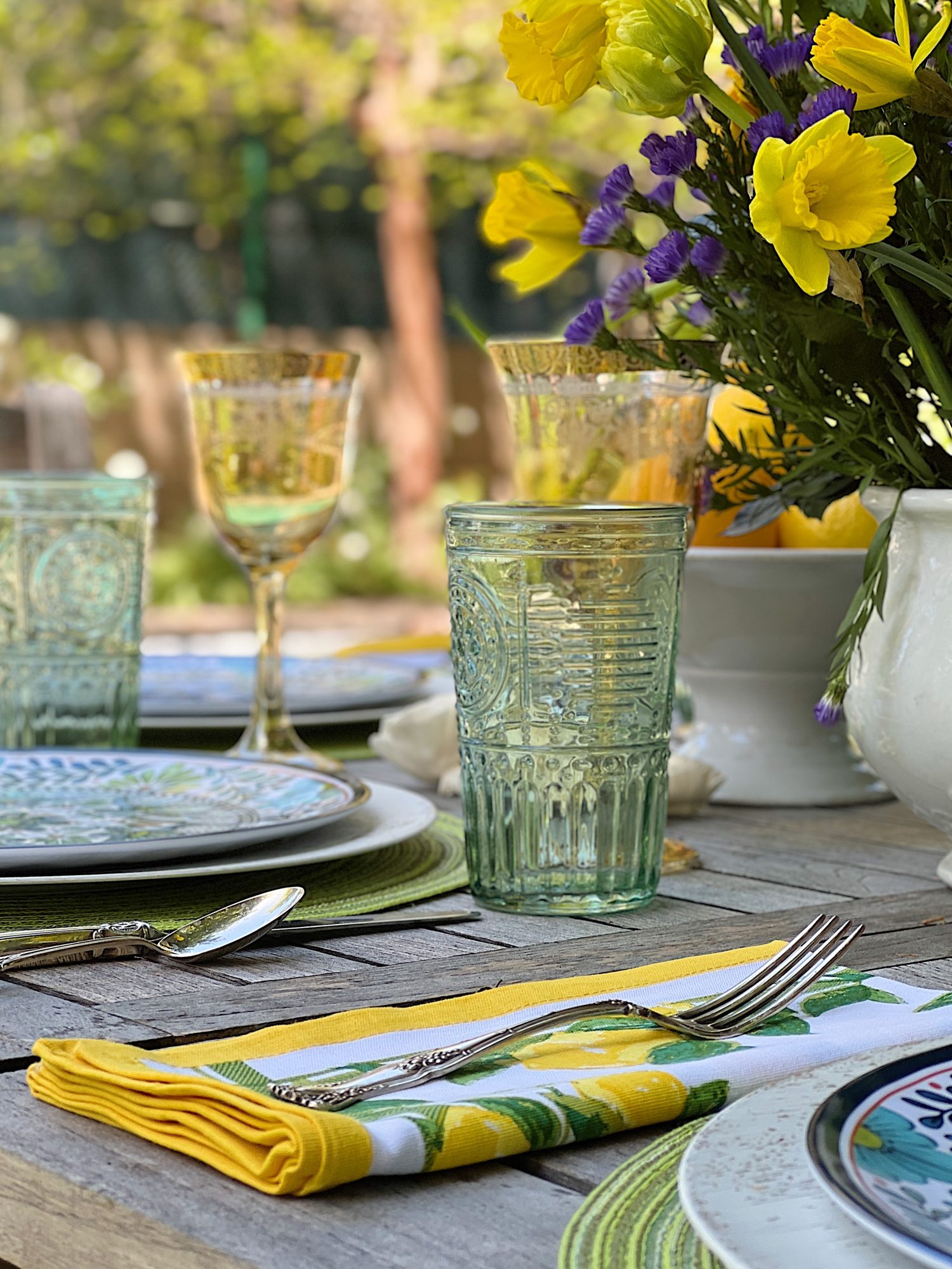 Lemon Decor for Your Table