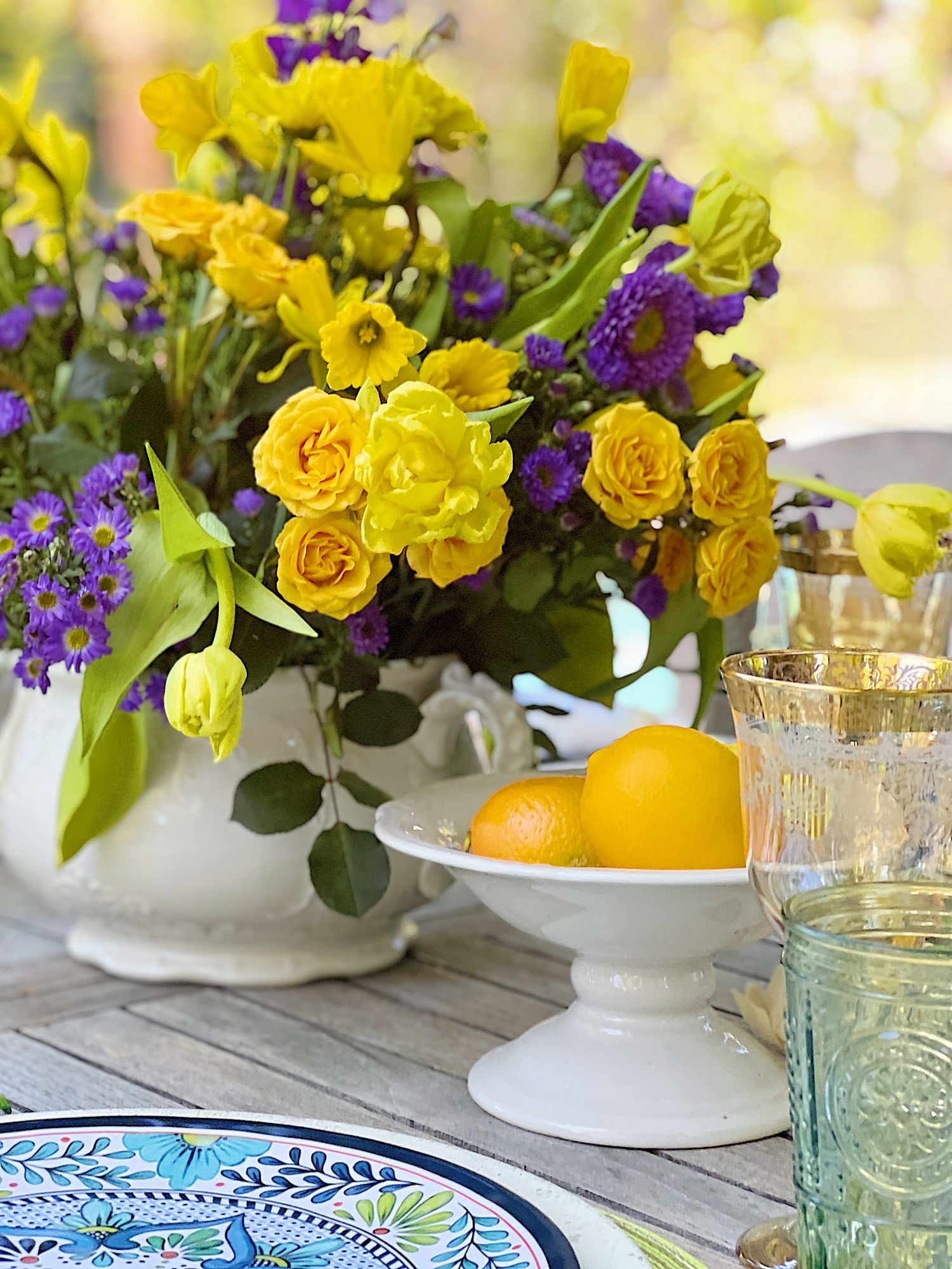 Lemon Decor for Your Table