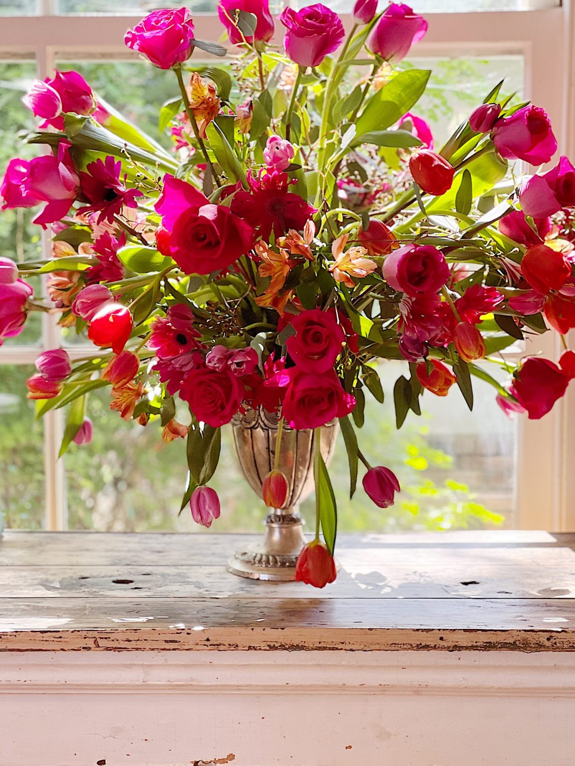 A Large Flower Arrangement Made Easy MY 100 YEAR OLD HOME
