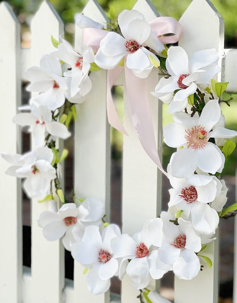 Easy Summer Magnolia Wreath DIY