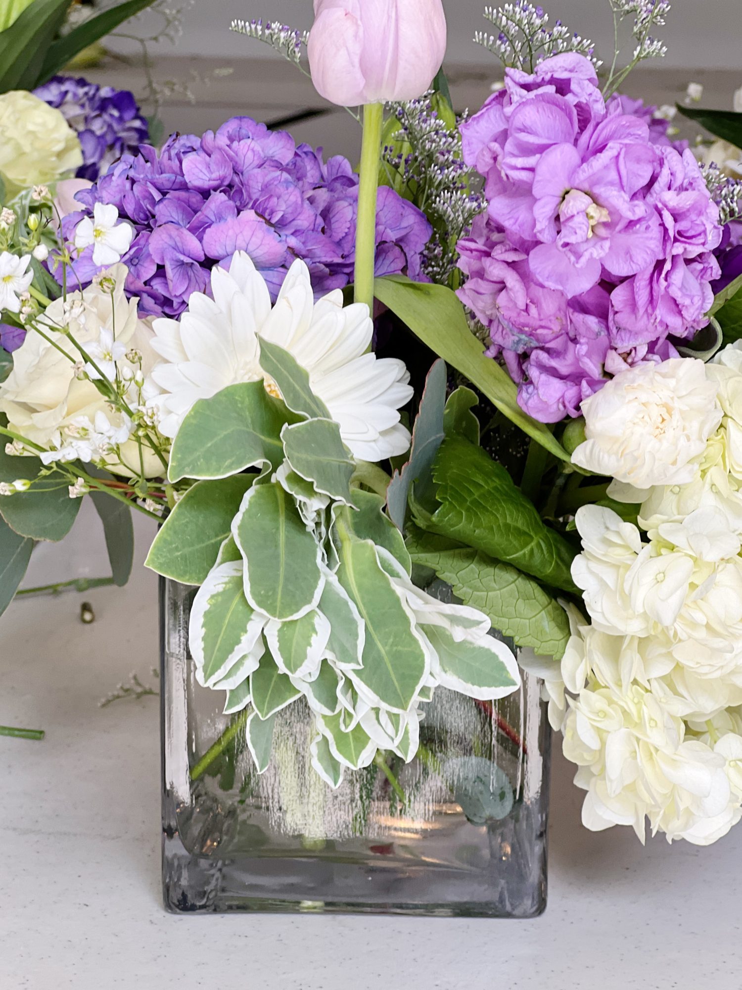 How to Make Affordable Summer Wedding Flowers