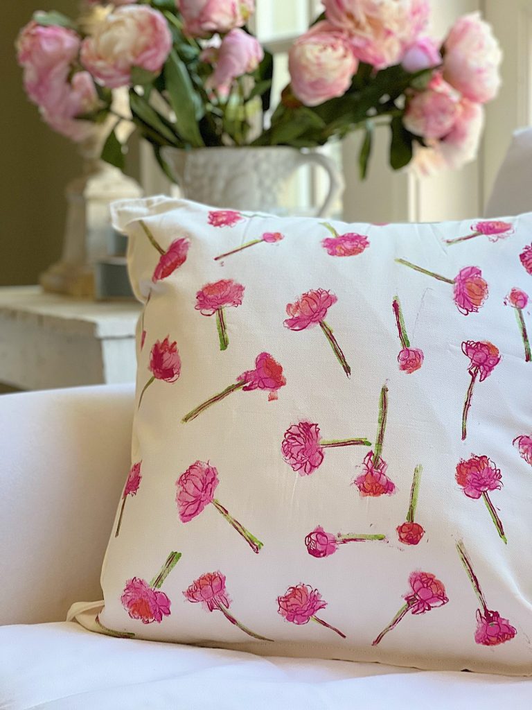 Pink Peonies Pillow DIY.