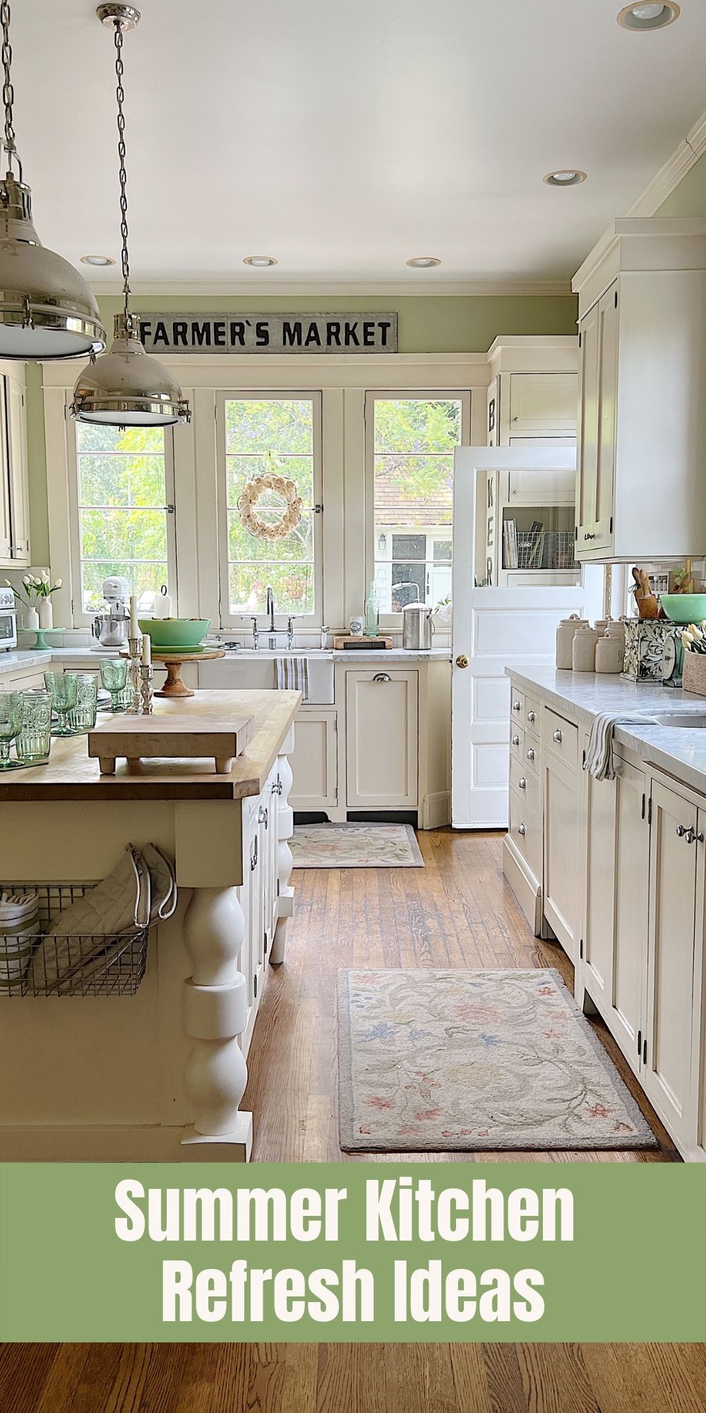 Looking for some summer kitchen decorating ideas? A dash of color is a quick way to refresh a room for the new season.