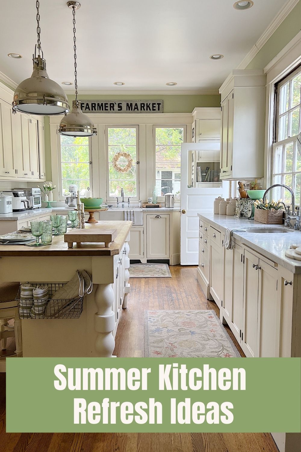Looking for some summer kitchen decorating ideas? A dash of color is a quick way to refresh a room for the new season.