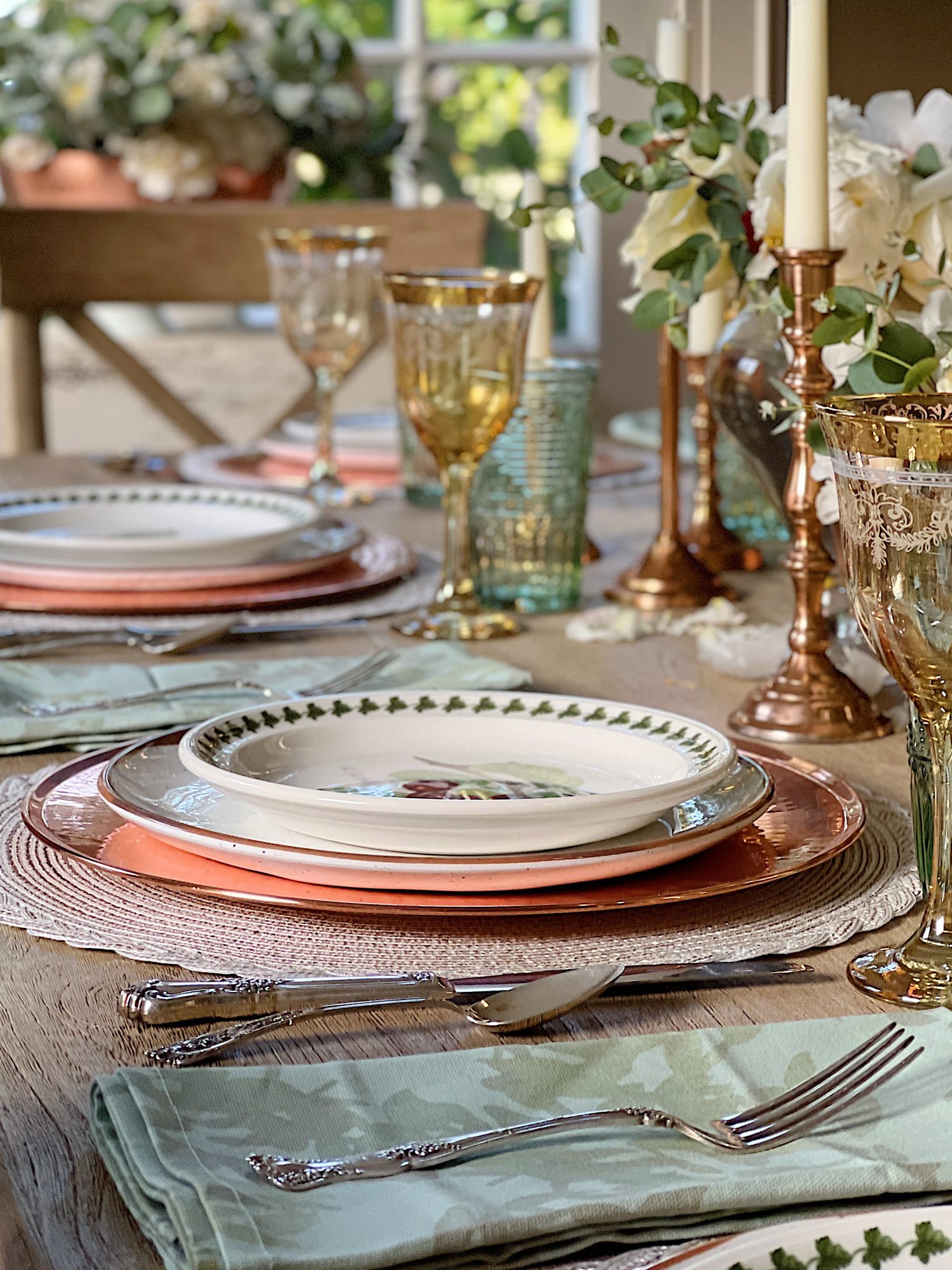 Dining Table Decor Ideas for Summer