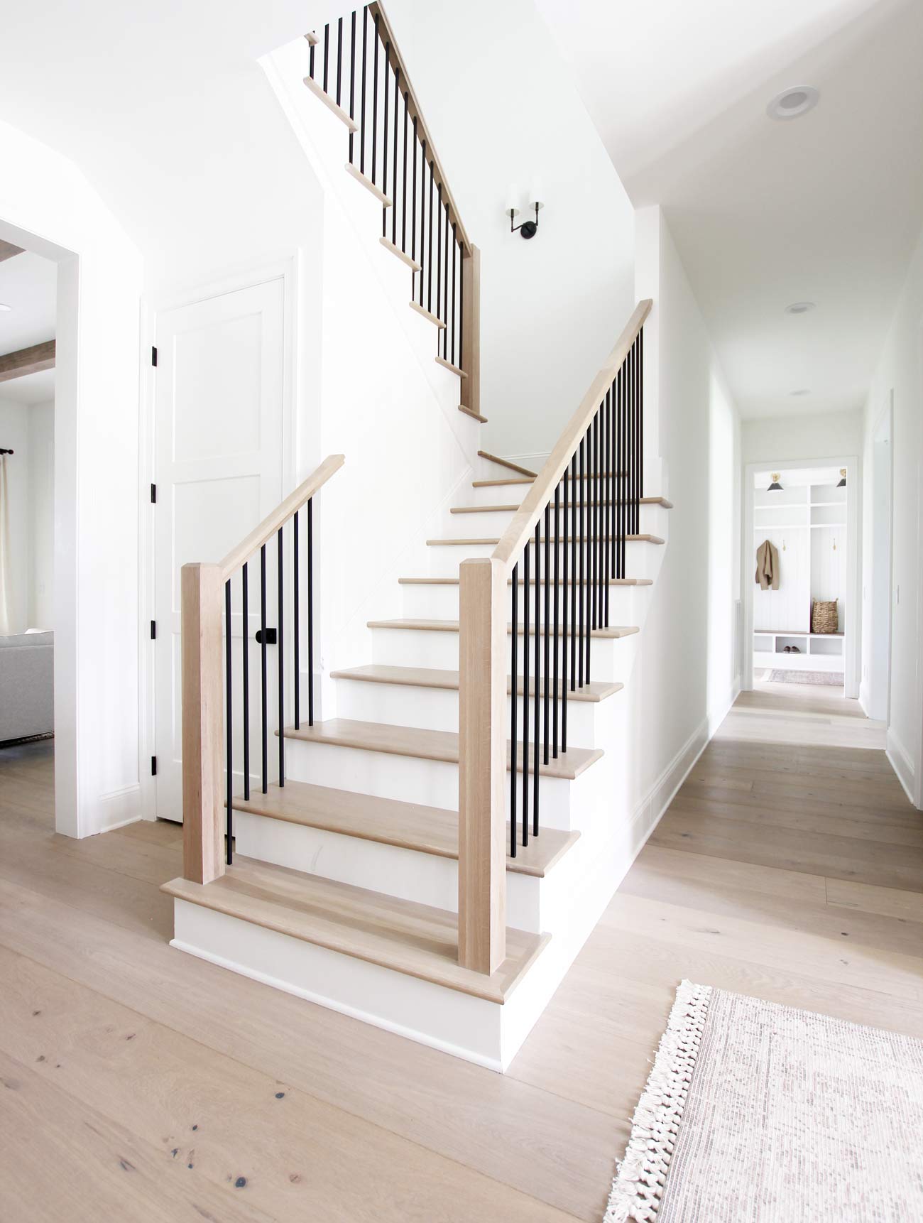 Modern Farmhouse Decor with Black Rods
