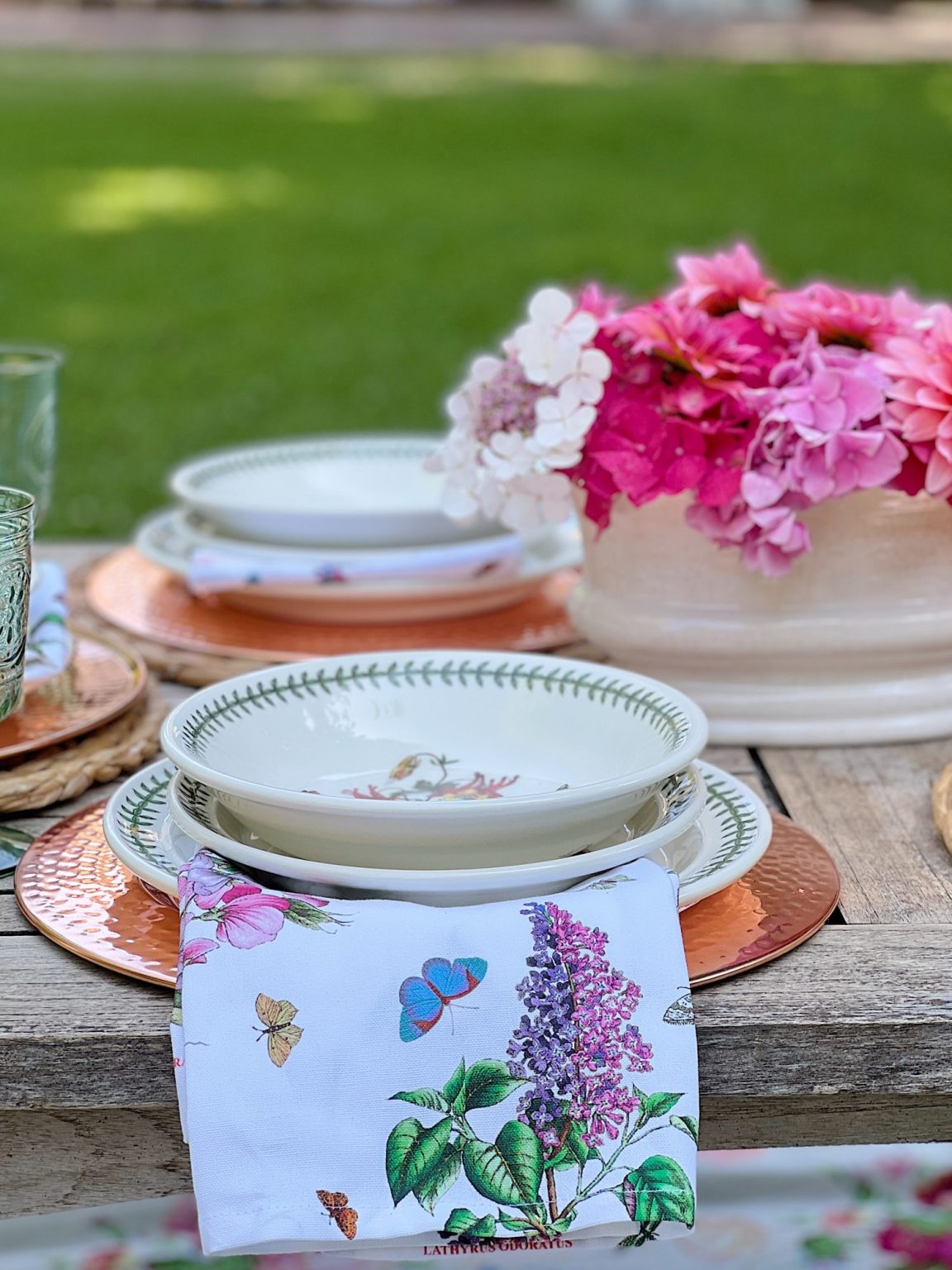 Summer Entertaining with Portmeirion Botanic Garden MY 100 YEAR OLD HOME