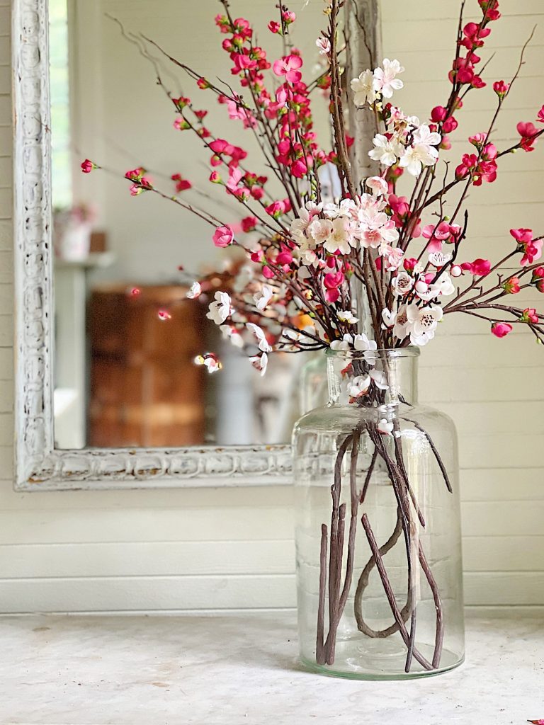 How to Arrange Pink Faux Flowers in a Vase