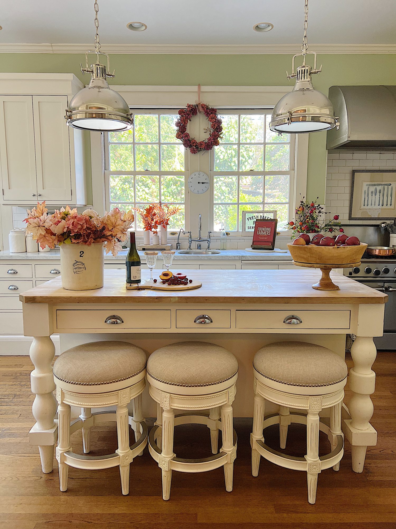 New Fall Farmhouse Kitchen Decor