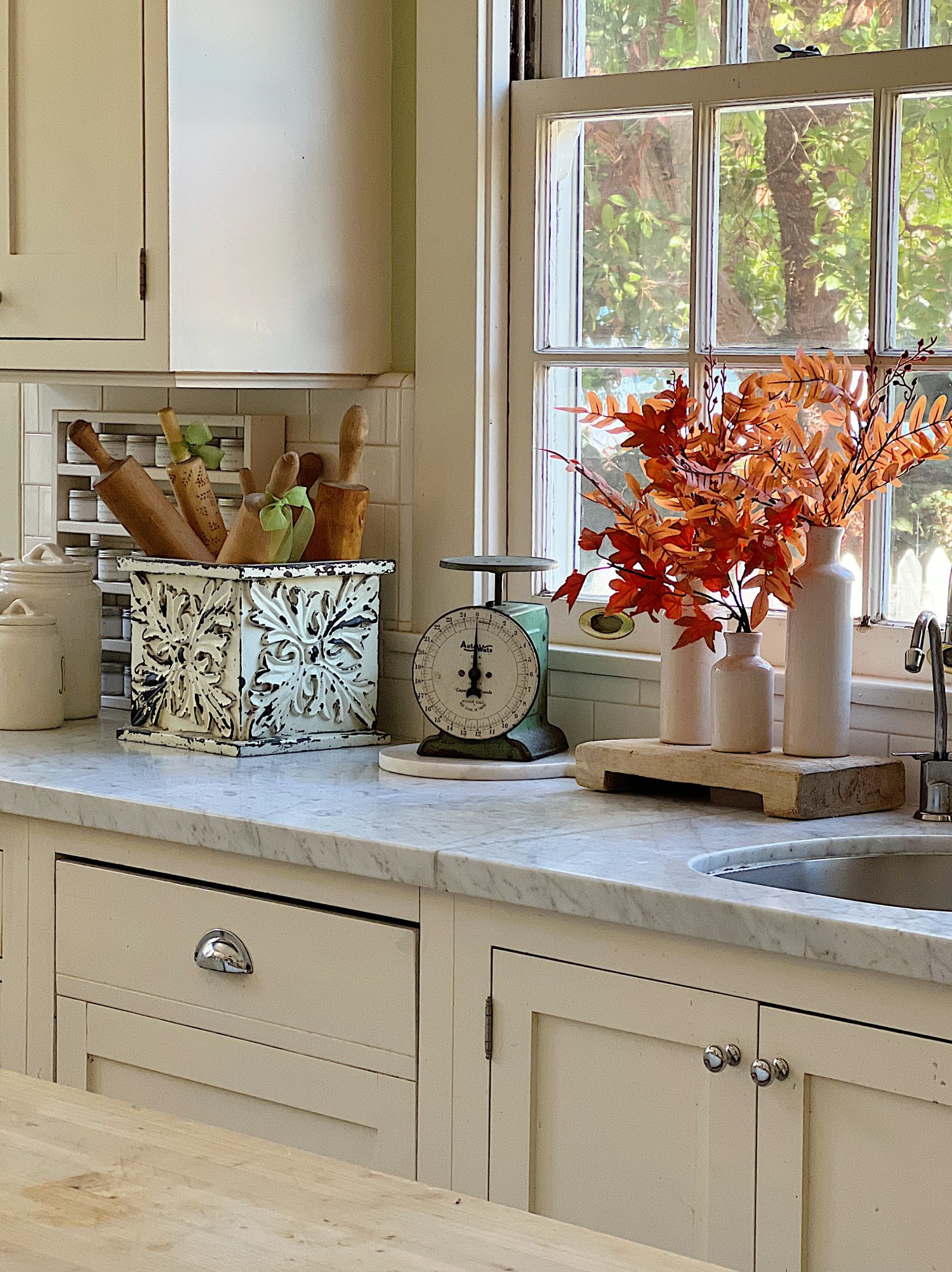 New Fall Farmhouse Kitchen Decor