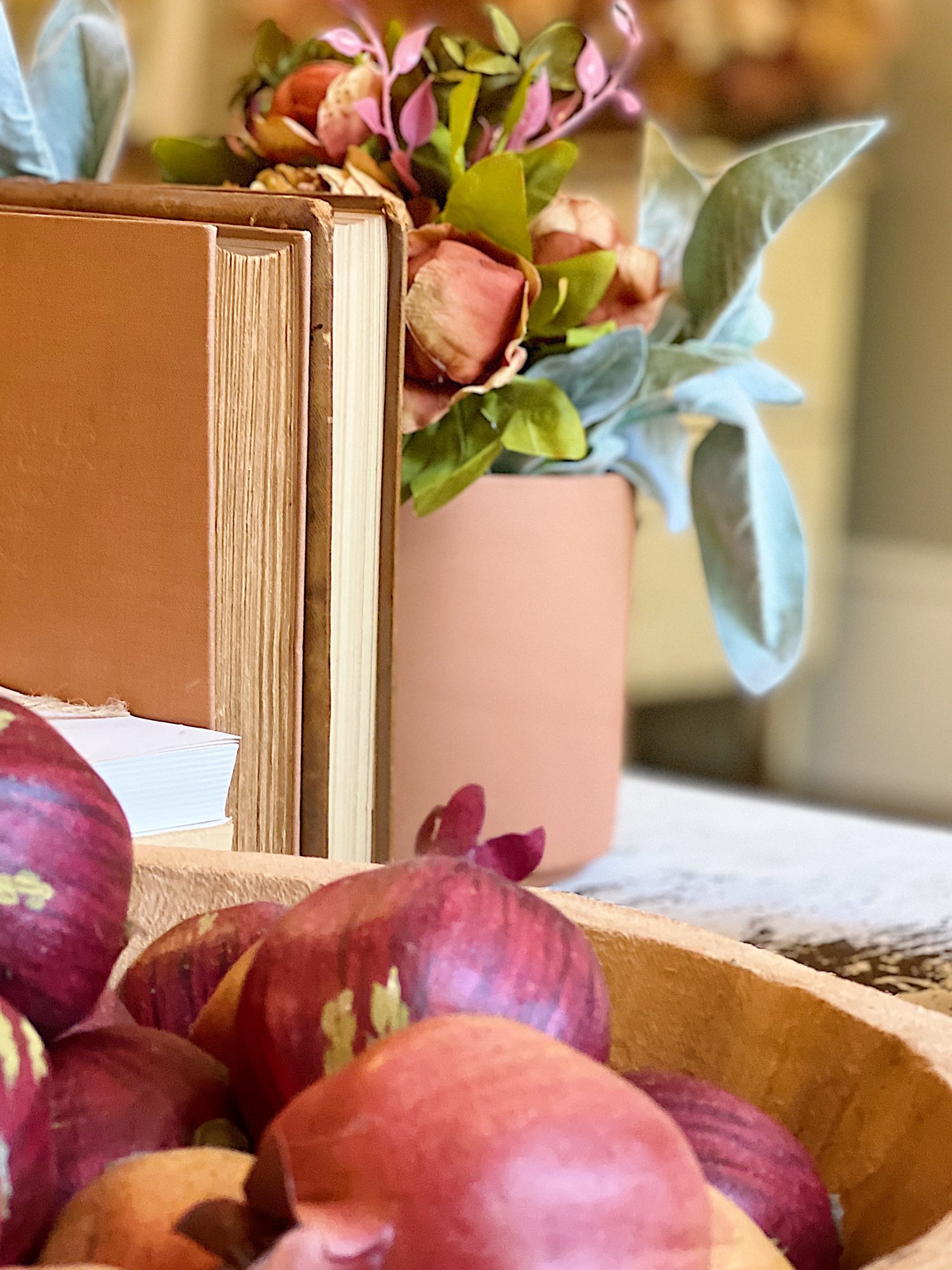New Family Room Fall Decor Pommegranates