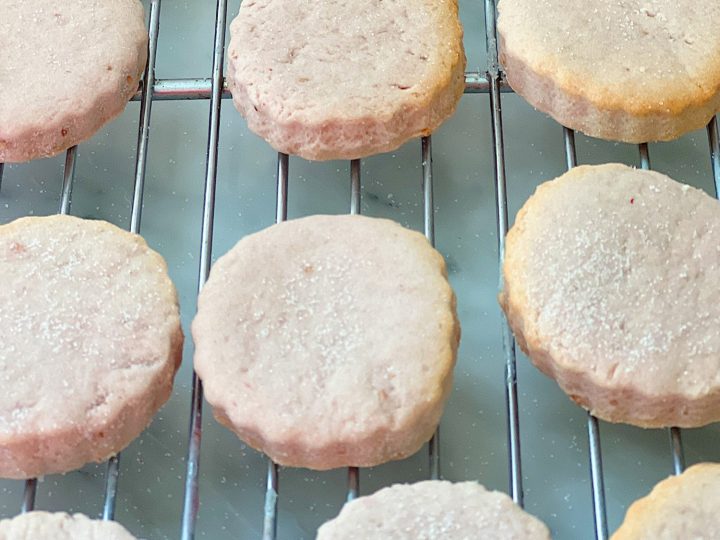 corner blog: donut pan idea no. 19: shortbread cookie cups