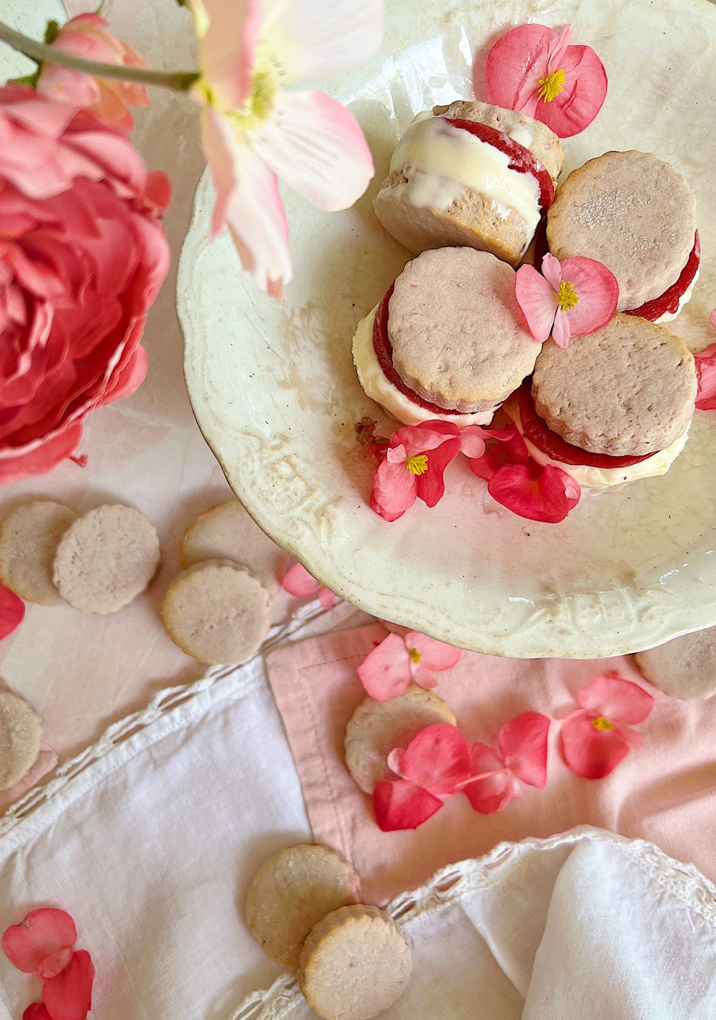 Raspberry Strawberry Shortbread Cookies