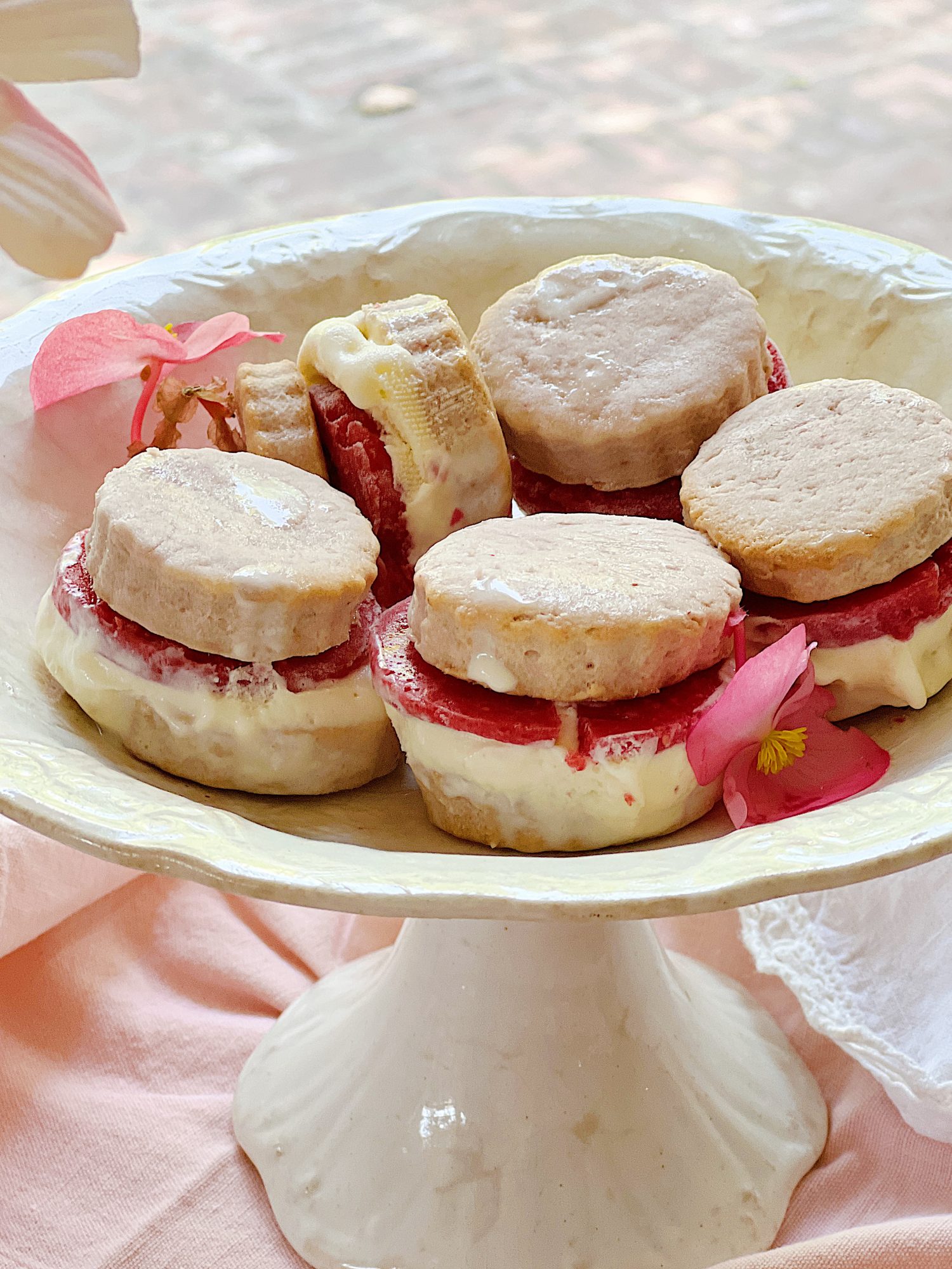 Raspberry Strawberry Shortbread Cookies