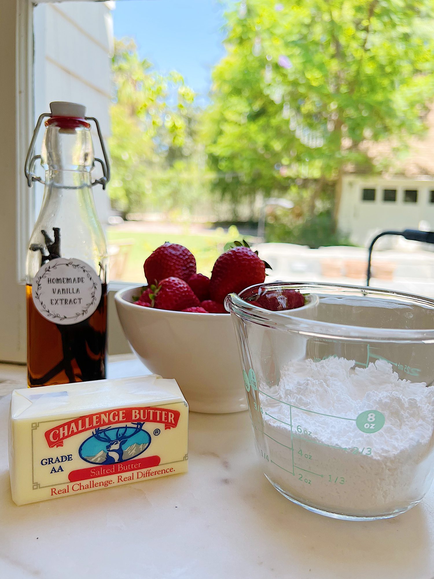 Raspberry Strawberry Shortbread Cookies