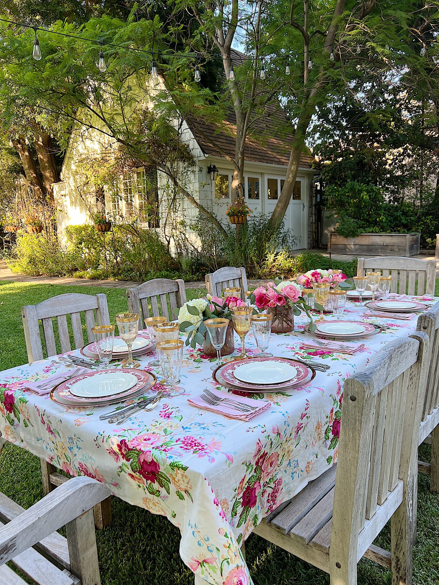 The Art of Entertaining Outdoors