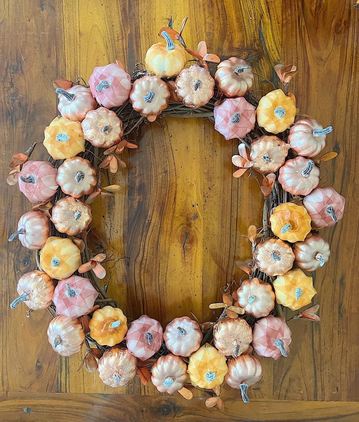 Pumpkin wreath for Fall.