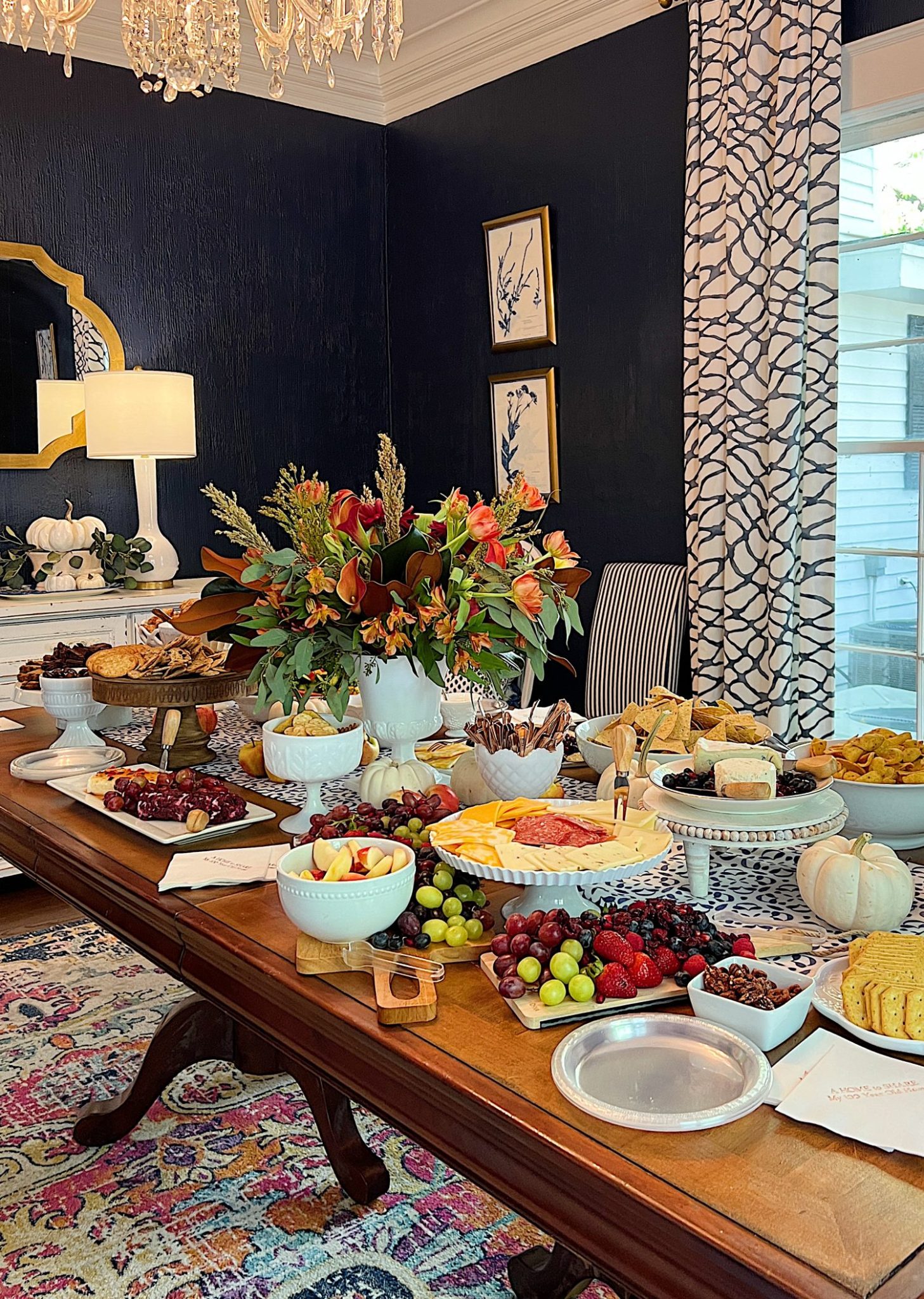 Fall Table Centerpiece for a Gathering