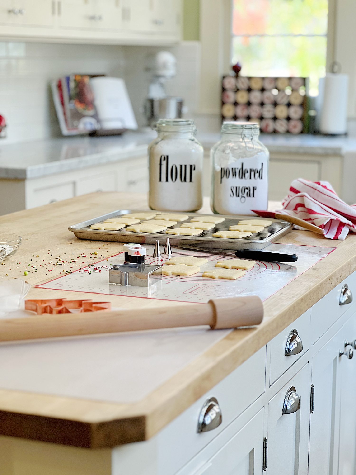 Baking and Christmas Kitchen Decor