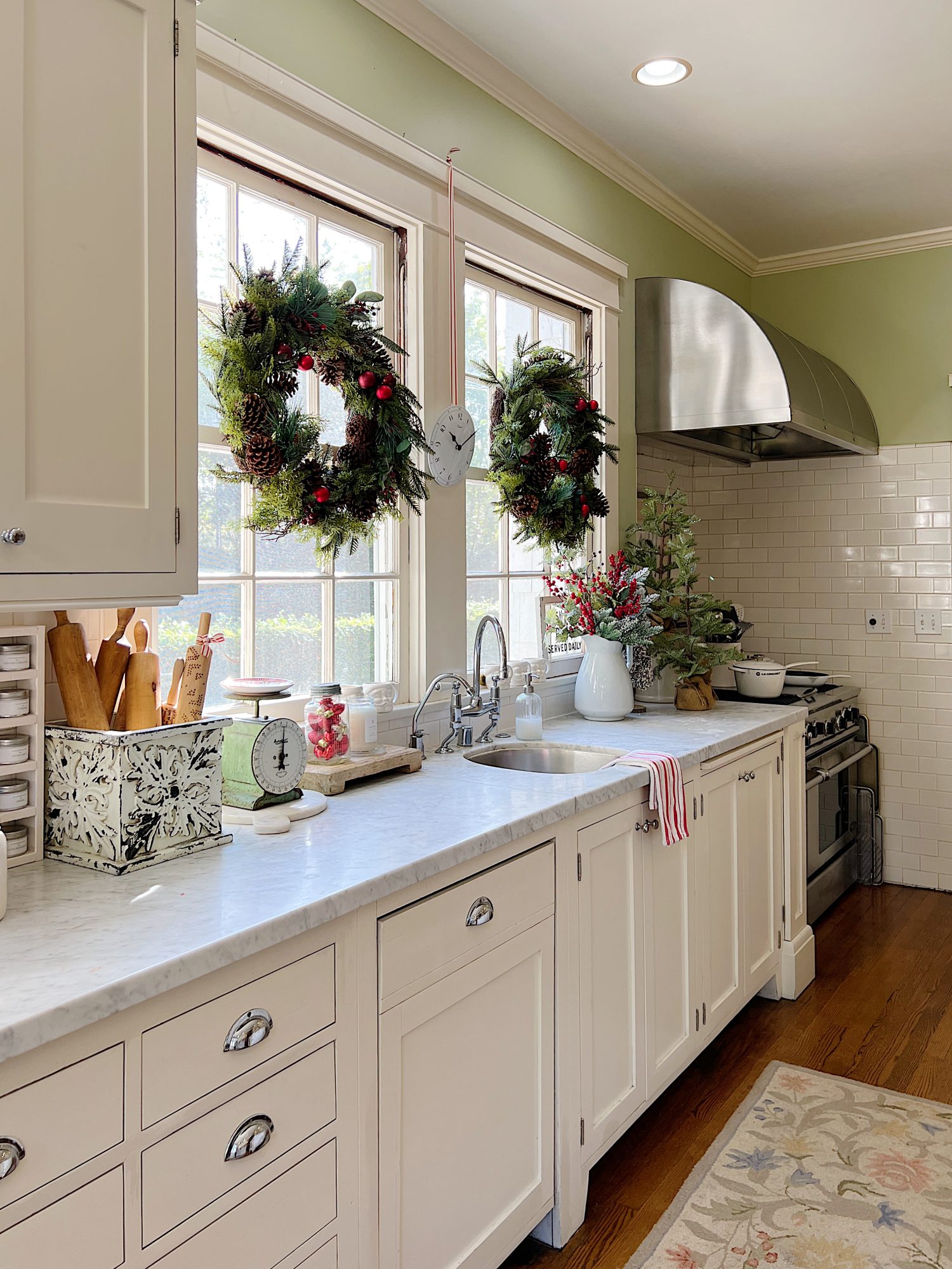 Christmas Kitchen Decor