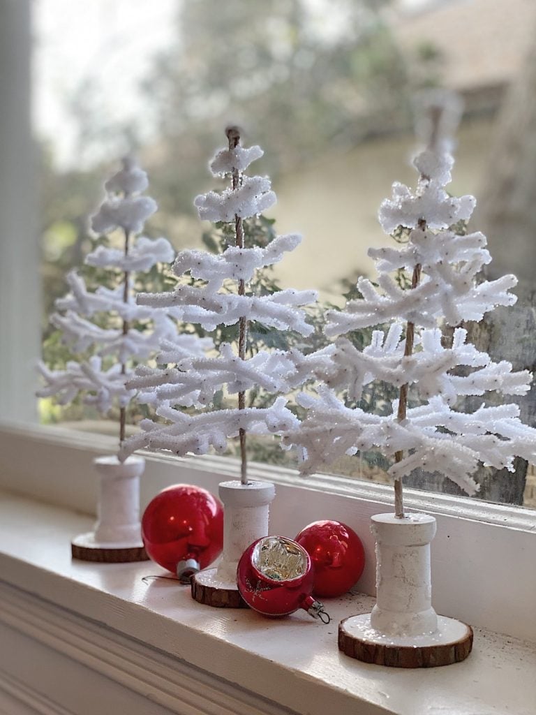 My Favorite Flocked Christmas Tree Craft