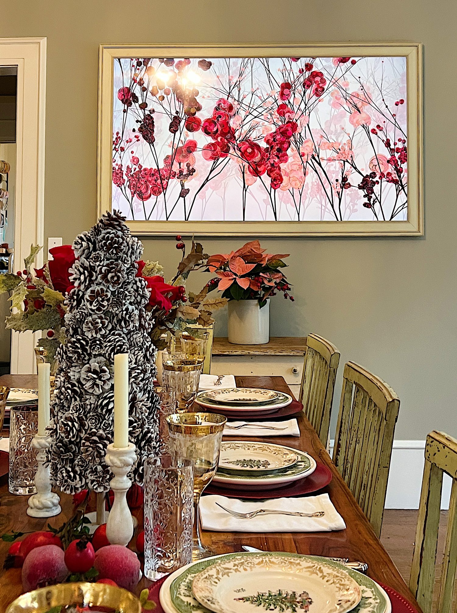 Farmhouse Christmas Decor in the Family Room