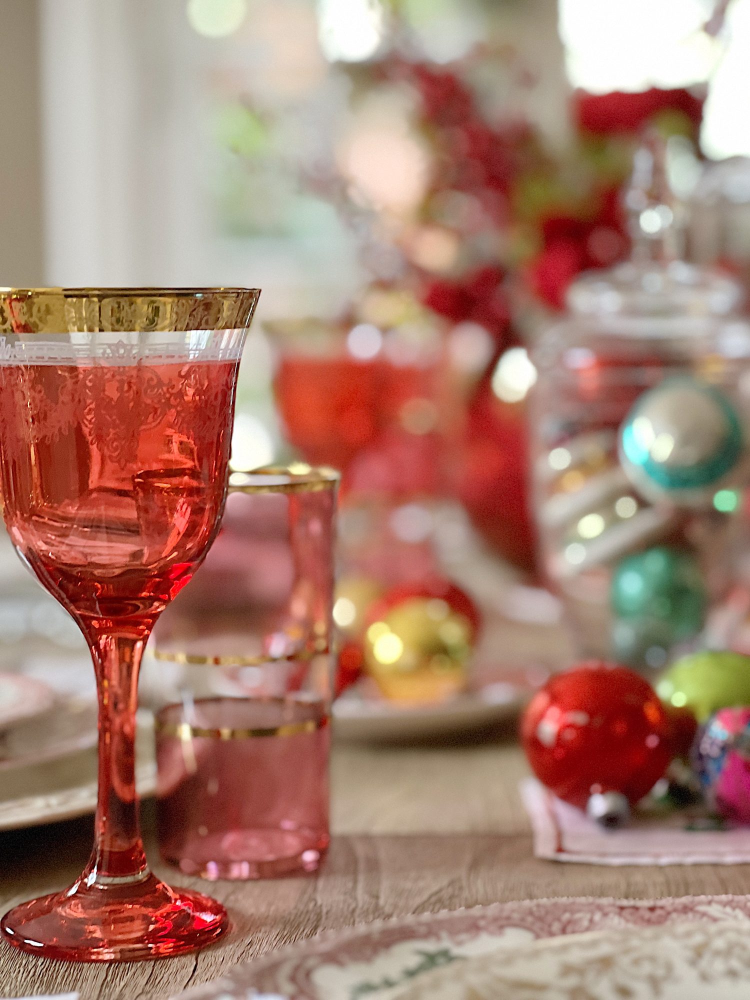 A Colorful and Fun Christmas Dining Room