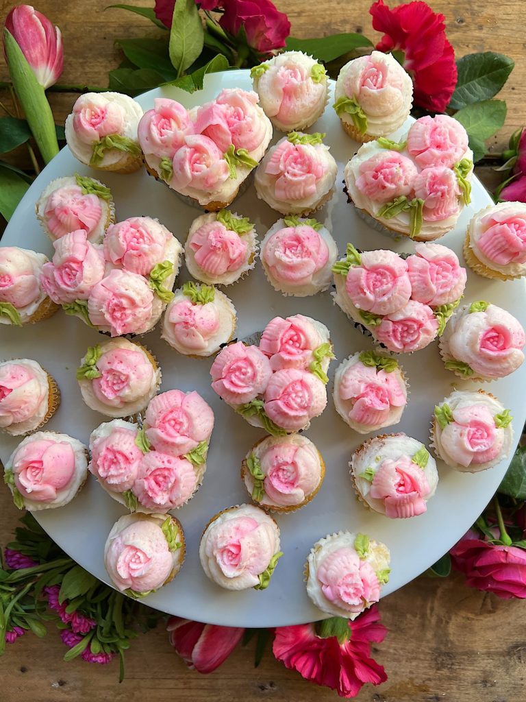 The Best Valentine’s Cupcakes