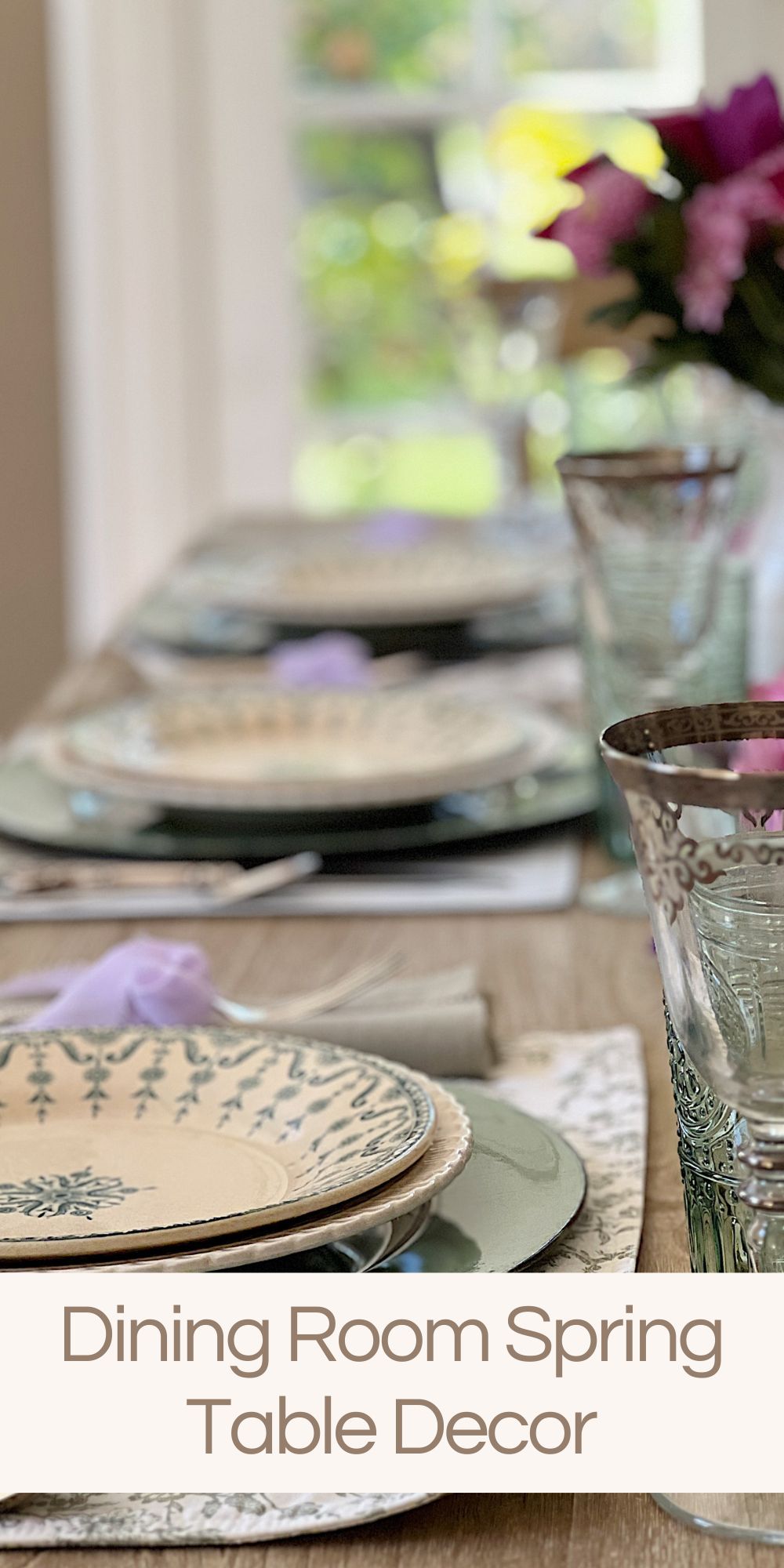 Spring arrived last week and now is the perfect time to freshen up your dining room decor with new colors and decorative items. 