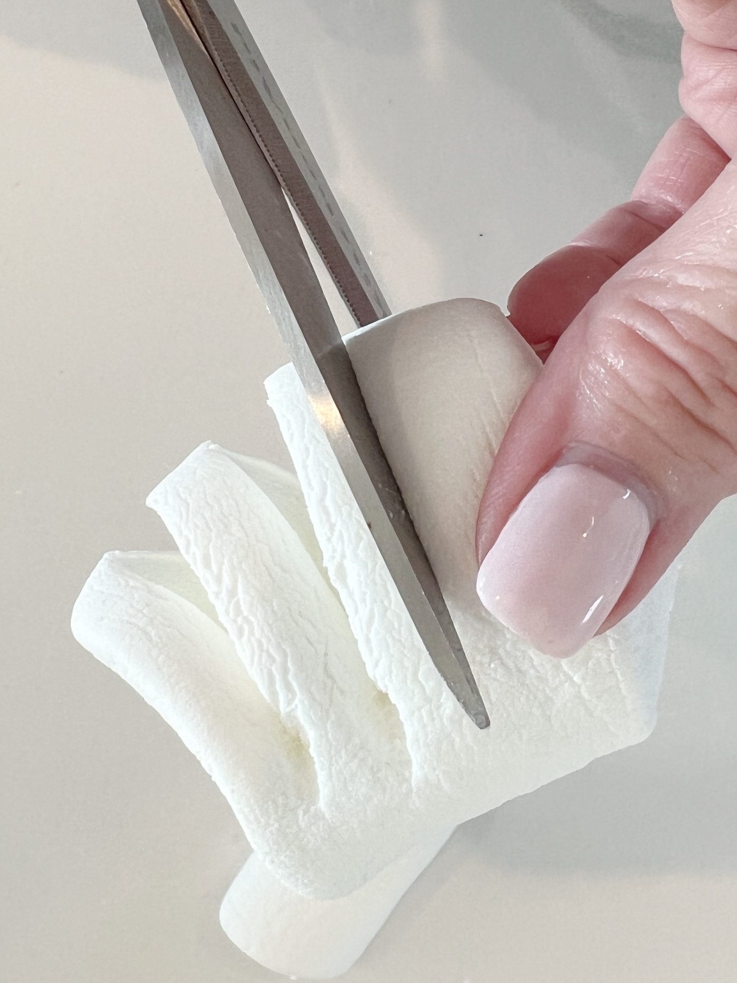 How to cut a marshmallow in to a flower