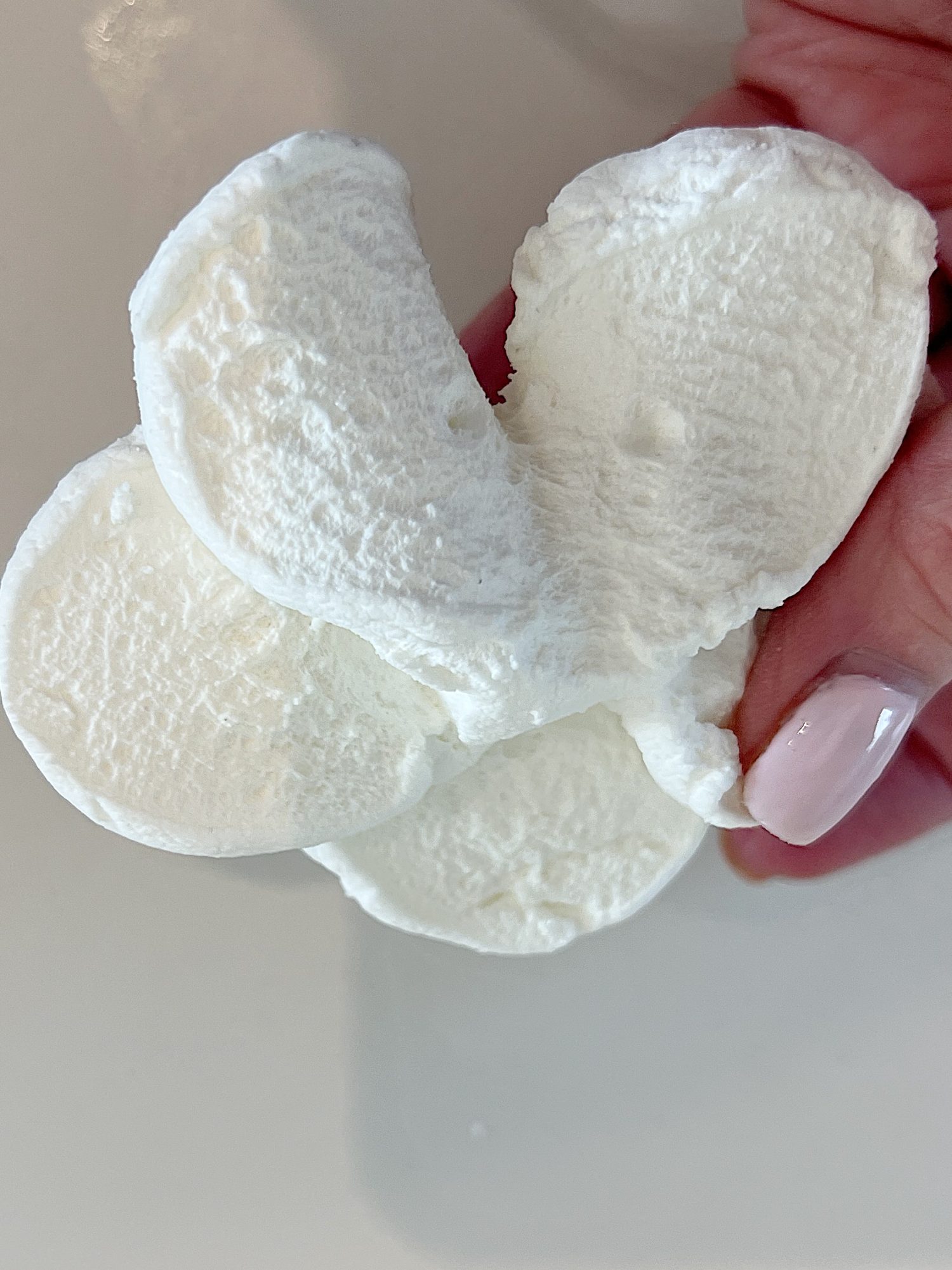 How to cut a marshmallow in to a flower