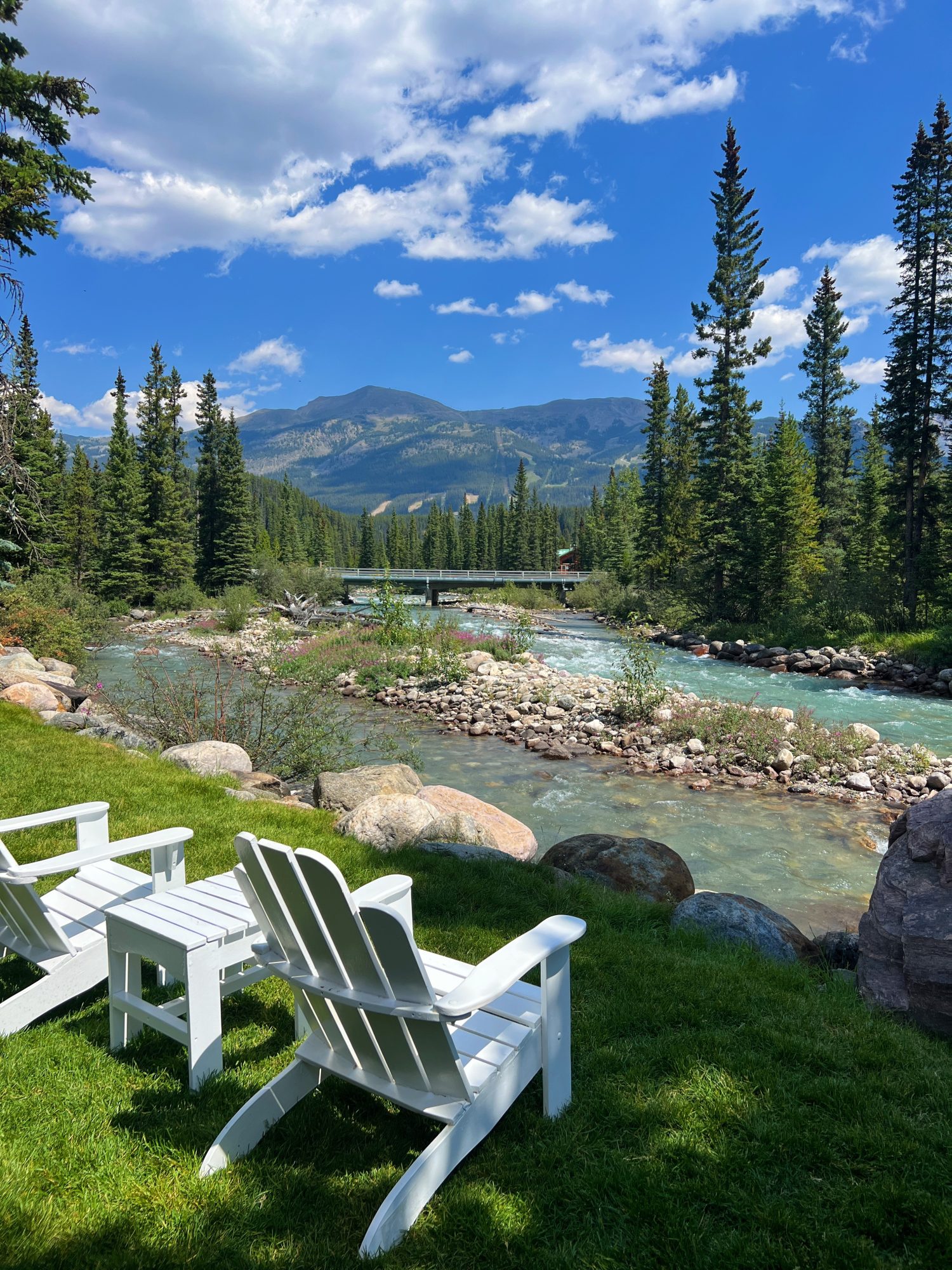 Spectacular views of the lakes and rivers in the Canadian Rockies.