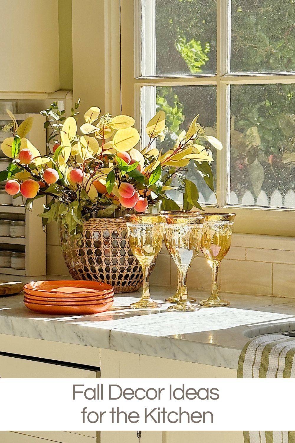 Fall is a magical time when the air turns crisp, and nature’s palette shifts to warm, rich hues. So why not add light touches and fall decor ideas to your kitchen?