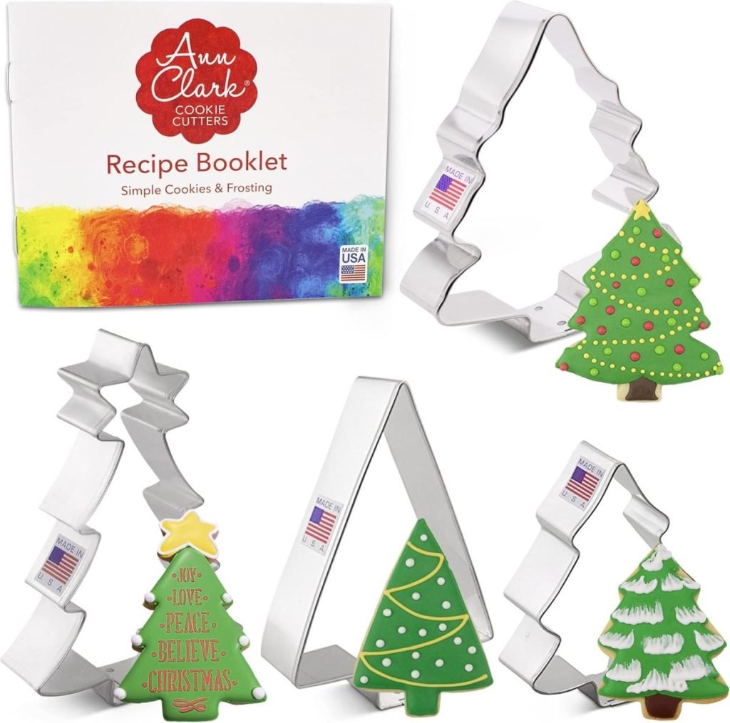 Holiday desserts come to life with our Christmas tree cookie cutters and beautifully decorated cookies, all elegantly displayed alongside a detailed recipe booklet.