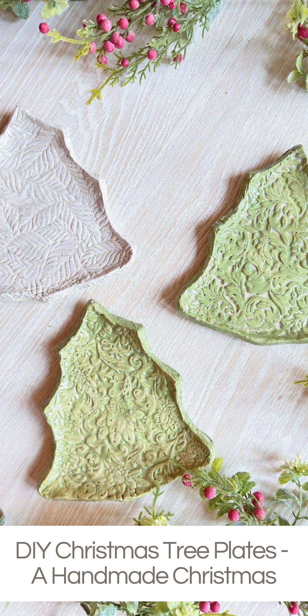 For the past twelve weeks, I have been challenging myself to create something new for my A Handmade Christmas series. Today I am sharing my Christmas Tree Plates.